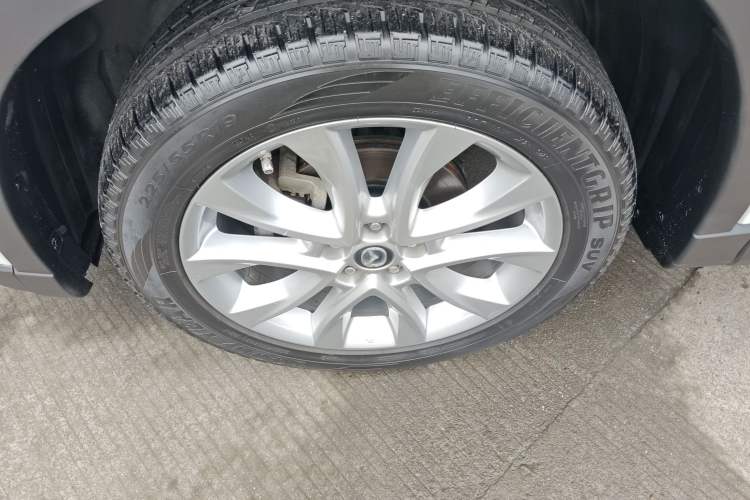 Used Mazda CX-5 2013 2.5L Automatic 4x4 Luxury Version Left Front Wheel Hub