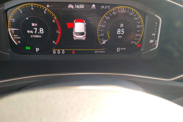 Used Volkswagen T-ROC 2021 280TSI DSG Two-Wheel Drive Comfort Connect Edition Odometer Close Up