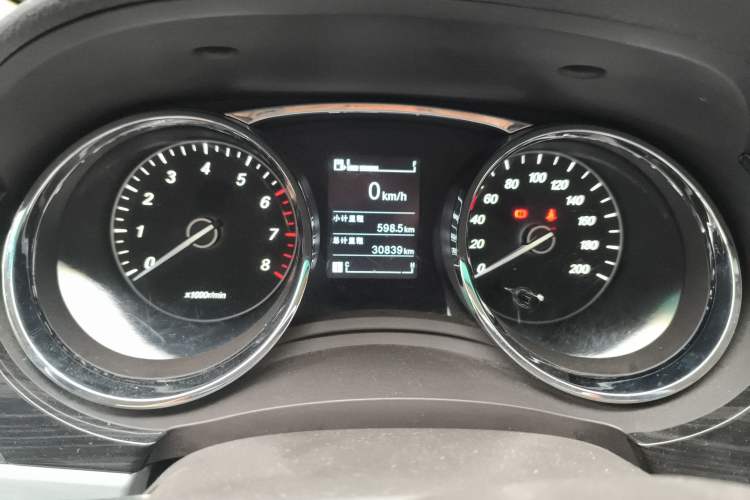 Used Baojun 730 2016 1.5L Manual Comfort Version 7 Seats China V Emission Standard
