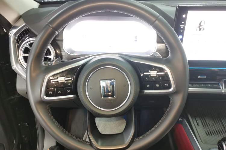 Used Tank 400 New Energy 2024 Hi4-T Off-Road Edition Steering Wheel