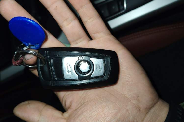 Used BMW X3 2012 xDrive28i Leading Model Vehicle Key