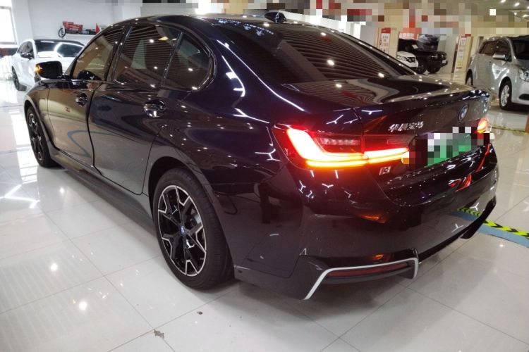 Used BMW i3 2024 eDrive 40 L Midnight Edition
