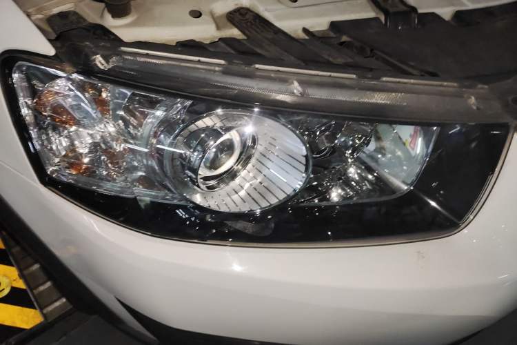 Used Chevrolet Captiva 2015 2.4L Two-Wheel Drive Urban Version 7 Seats