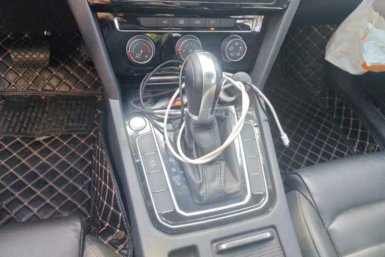 Used Volkswagen Magotan 2019 330TSI DSG Leading Model China VI Standard
