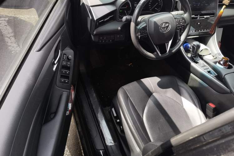 Used Toyota Avalon 2023 Dual-Engine 2.5L Luxury Edition