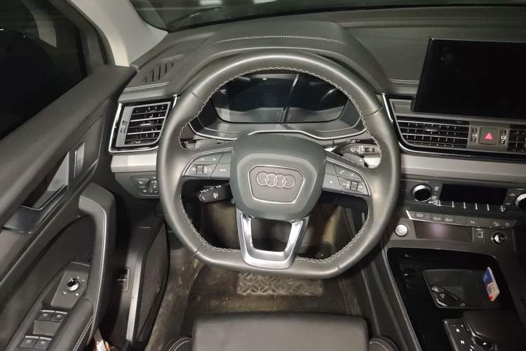Used Audi Q5L 2023 40T Fashionable and Dynamic Edition