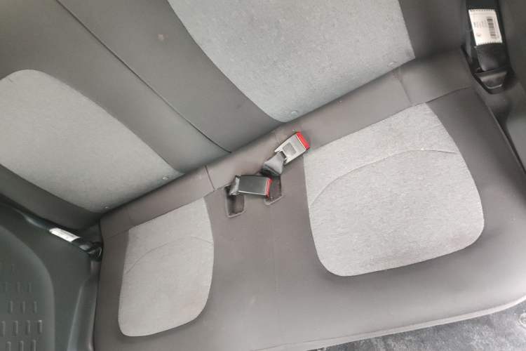 Used Wuling Hongguang MINIEV 2022 Macaron Premium Model – Lithium Iron Phosphate