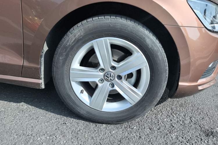 Used Volkswagen Lamando 2017 230TSI DSG Fashion Edition