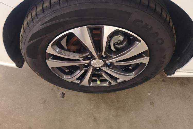 Used CHANGAN Eado 2021 PLUS 1.6L GDI CVT Luxury Model Exterior 4