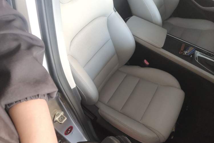 Used Geely Auto Binray 2018 14T CVT Binyi Edition