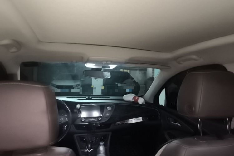 Used Buick Envision 2015 20T Two-Wheel-Drive Elite Model

