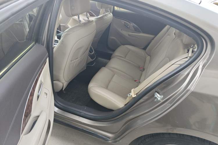 Used Buick LaCrosse 2013 2.4L SIDI Leading Comfort Version