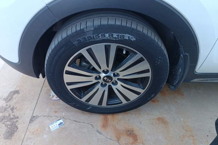 Used Kia Sportage R 2015 2.0L Automatic Two-Wheel Drive DLX Model
