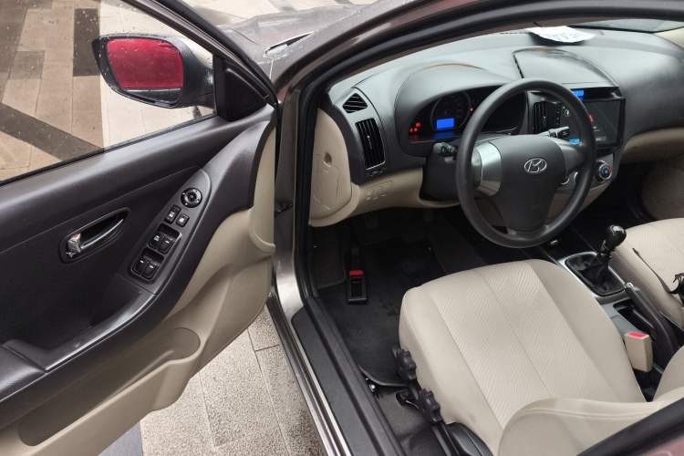 Used Hyundai Celesta 2011 1.6L Manual Luxury Model