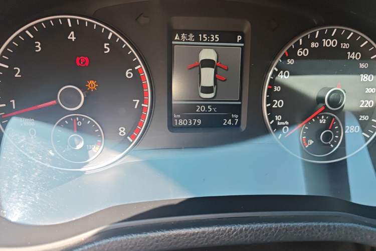 Used Volkswagen Passat 2014 1.8TSI DSG Prestige Navigation Edition