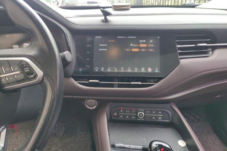 Used Haval F7 2020 2.0T Two-Wheel Drive i-Van