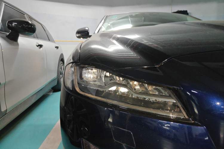 Used Jaguar XFL 2018 XFL 2.0T 250 PS Luxury Edition Right Front Headlight