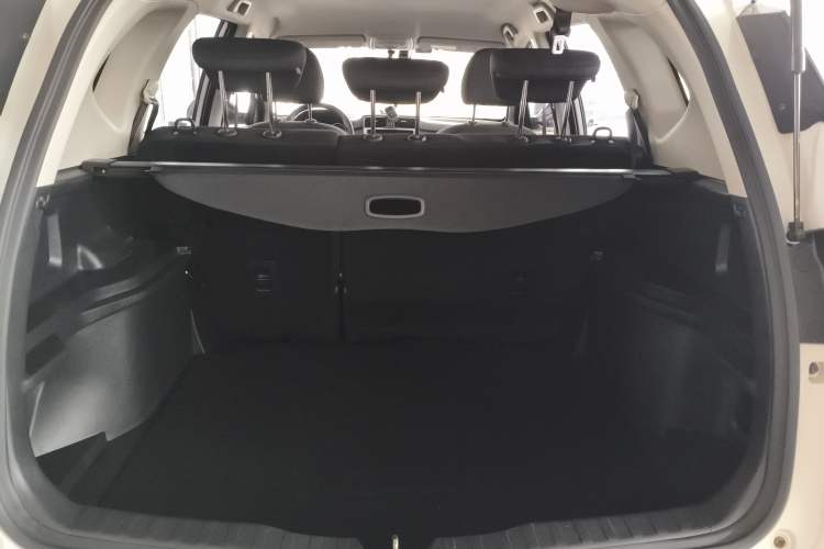 Used Haval M6 2019 1.5T Manual Two-Wheel Drive Urban Version China VI Standard
