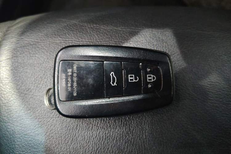 Used Toyota Camry 2019 2.0G Luxury Edition China VI Standard
