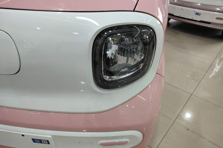 Used Bestune Pony 2026 222km Colorful Horse