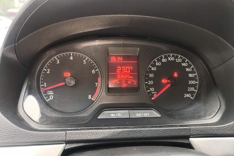 Used Volkswagen Jetta 2015 Value Edition 1.6L Manual Fashionable Style
