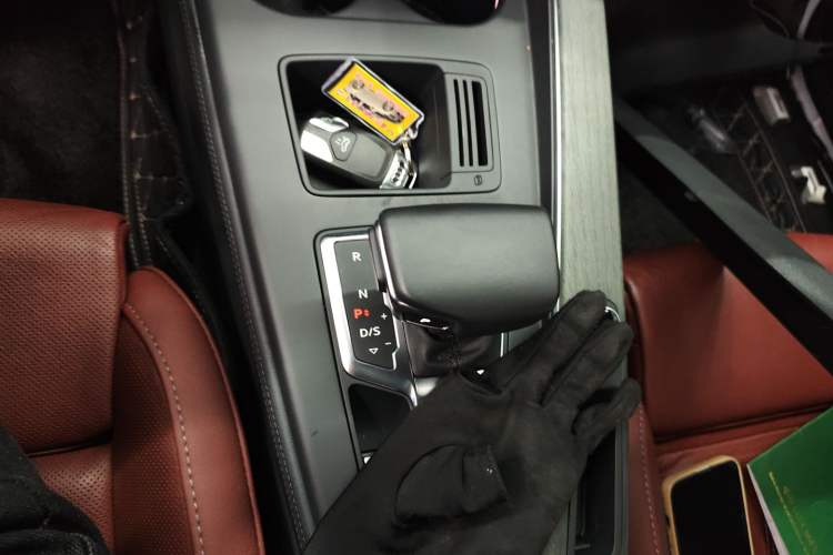 Used Audi A4L 2022 40 TFSI Luxury Dynamic Model
