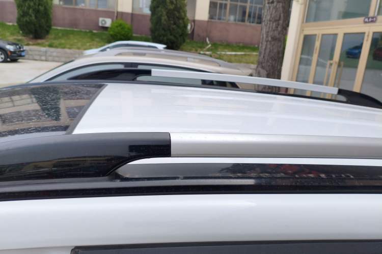 Used Haval H6 2016 Upgraded Model 1.5T Manual Two-Wheel Drive Elite Version Roof