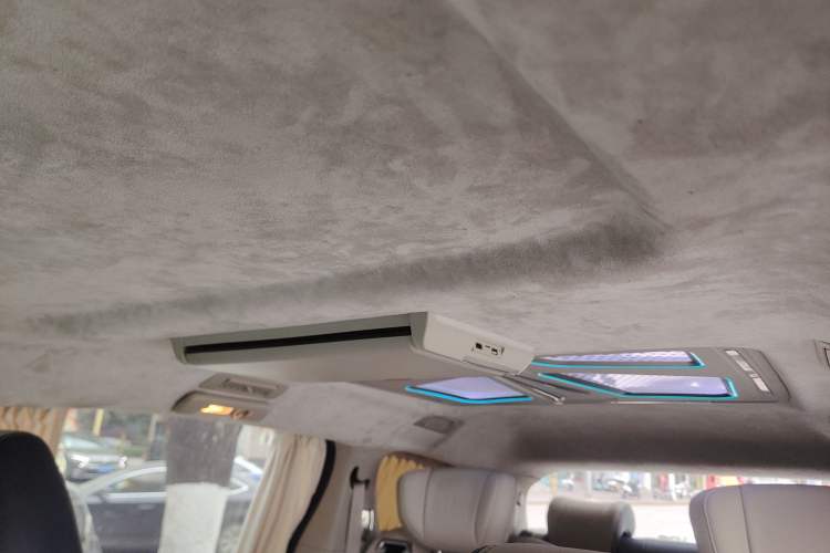 Used Buick GL8 2021 Land Cruiser Executive Class 652T Comfort Model
