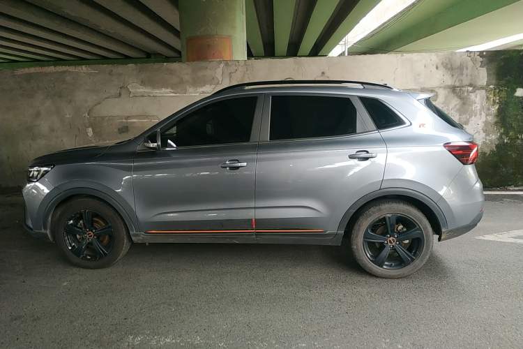 Used Roewe RX3 2021 PRO 1.6L Manual Flagship Model