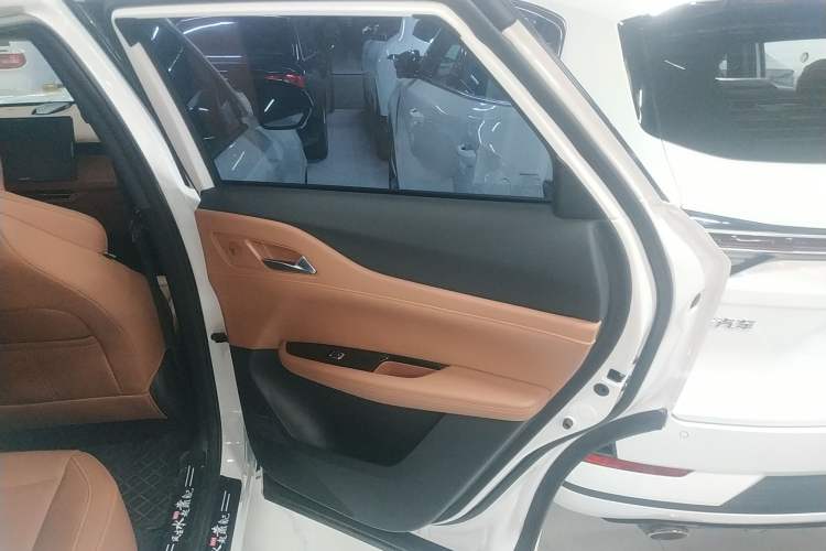 Used Changan UNI-Z 2025 1.5T Premium Edition