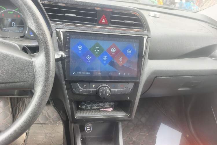 Used BAIC New Energy EC 2018 EC220 Standard Edition Audio And AC Panel