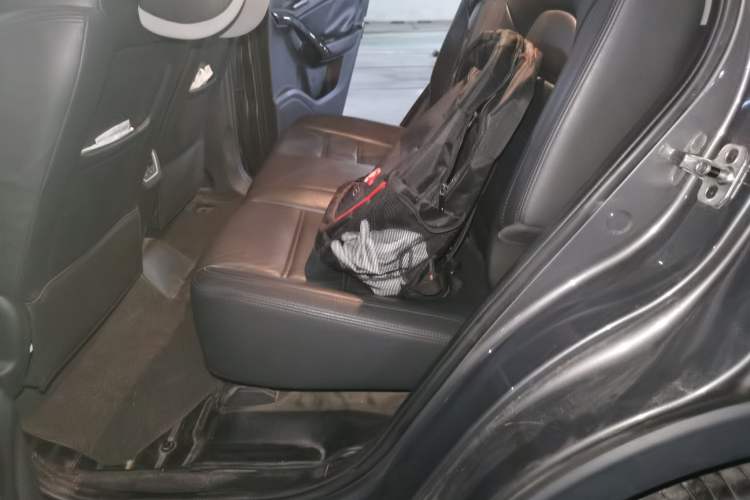 Used MG GS 2015 1.5TGI TST Luxury Edition Left Rear Seat