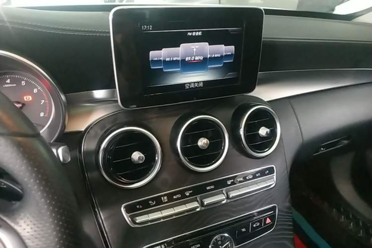 Used Mercedes-Benz C-Class 2017 Restyled C 180 L Fashion Edition Sport Version
