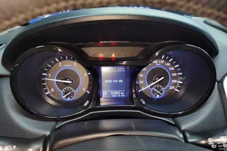 Used JMC Yusheng S350 2013 2.4T Automatic 2WD Diesel Luxury 7-Seater Instrument Cluster