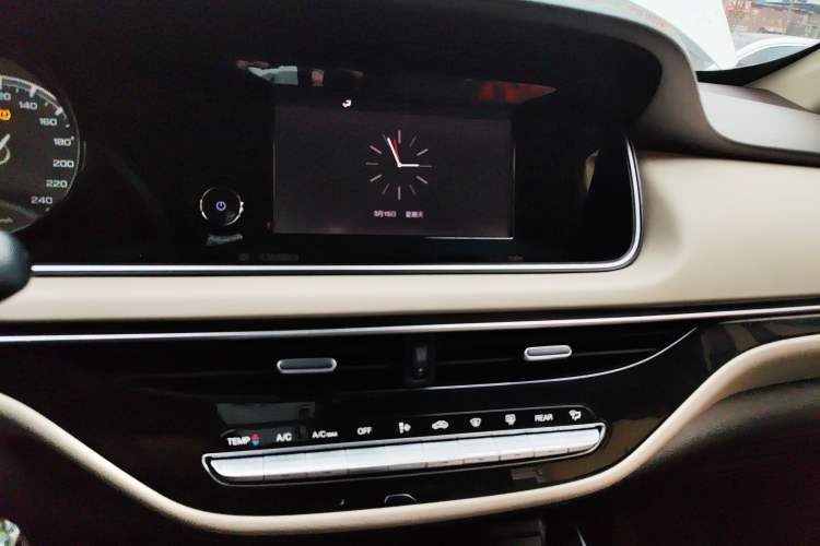 Used GAC Trumpchi M6 2019 270T DCT Elite Edition (7-seater) China VI