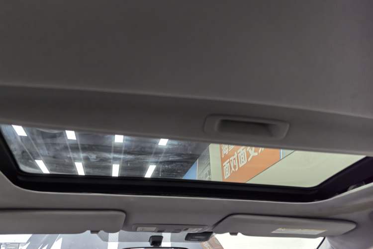 Used Honda Civic 2014 1.8L automatic luxury edition