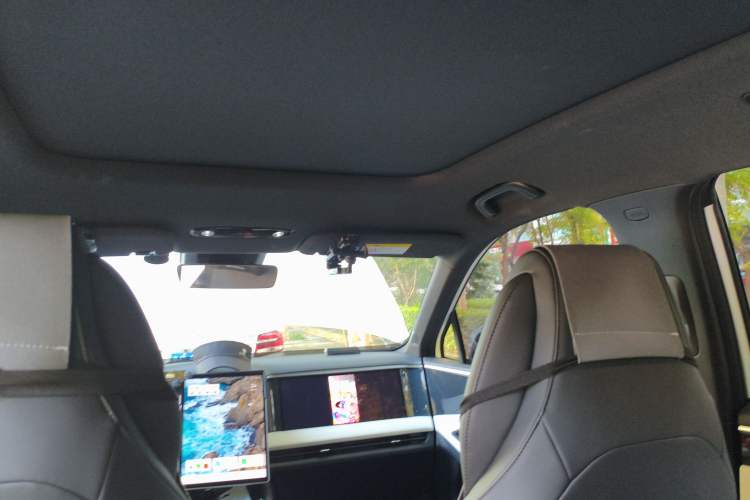 Used Geely Galaxy L7 2024 1.5T 115 km PLUS Dragon Edition