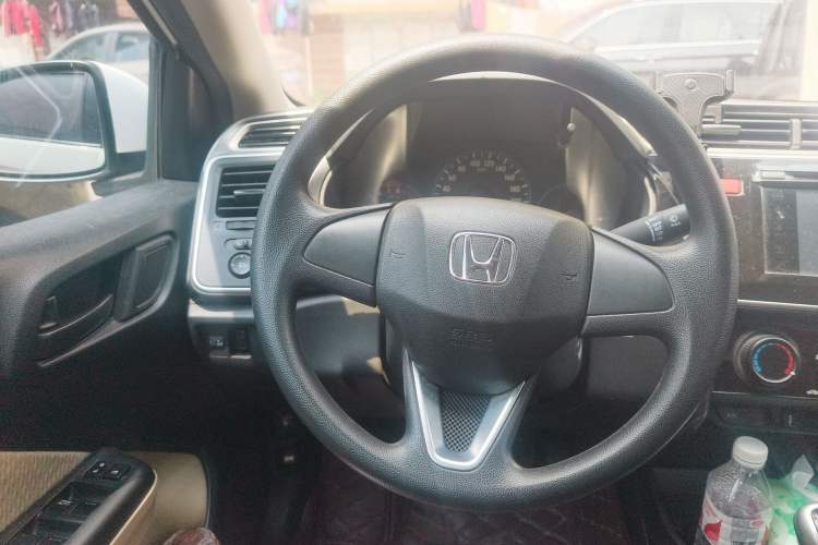 Used Honda Greiz 2016 1.5L Manual Classic Edition