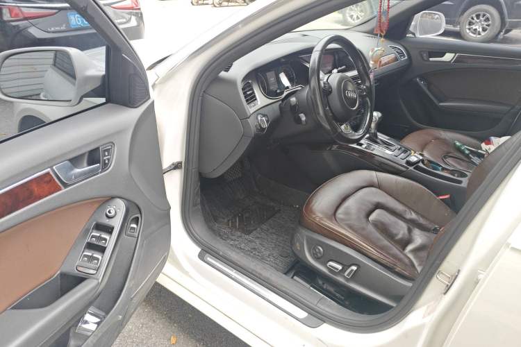 Used Audi A4L 2015 35 TFSI Automatic Comfort Model