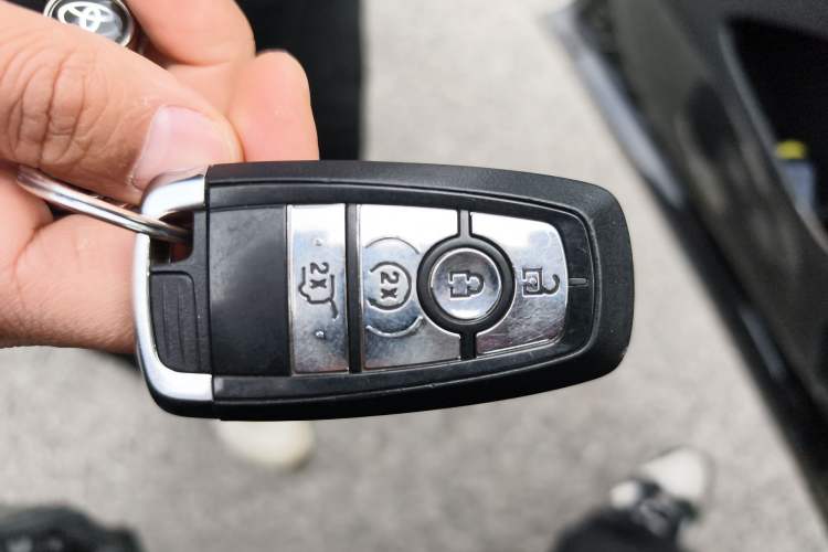 Used Lincoln Nautilus 2021 2.0T Four-Wheel Drive Luxury Edition