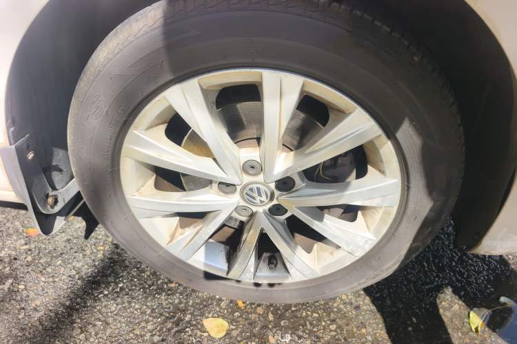 Used Volkswagen Lavida 2015 230TSI DSG Comfort Edition