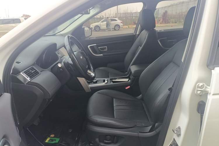 Used Land Rover Discovery Sport 2019 240 PS SE Version China V Standard Left Front Seat