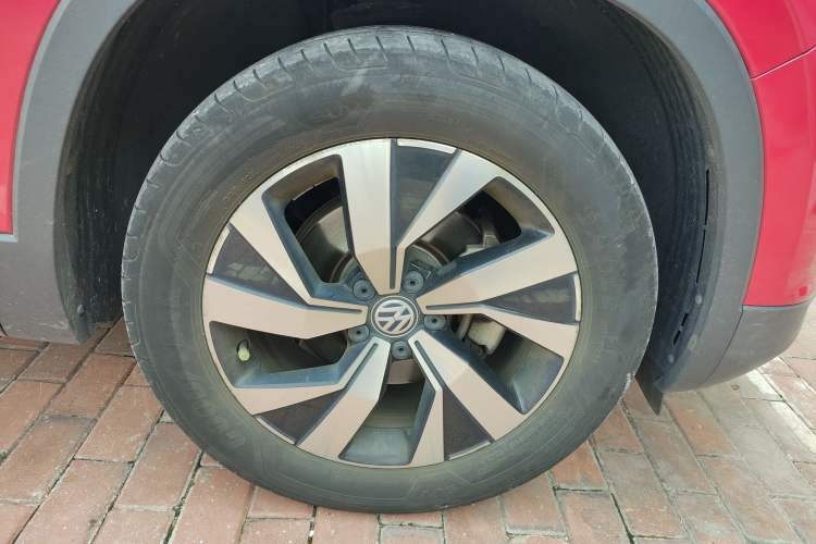 Used Volkswagen Tayron 2021 280TSI Two-Wheel Drive Luxury Smart Connectivity Version