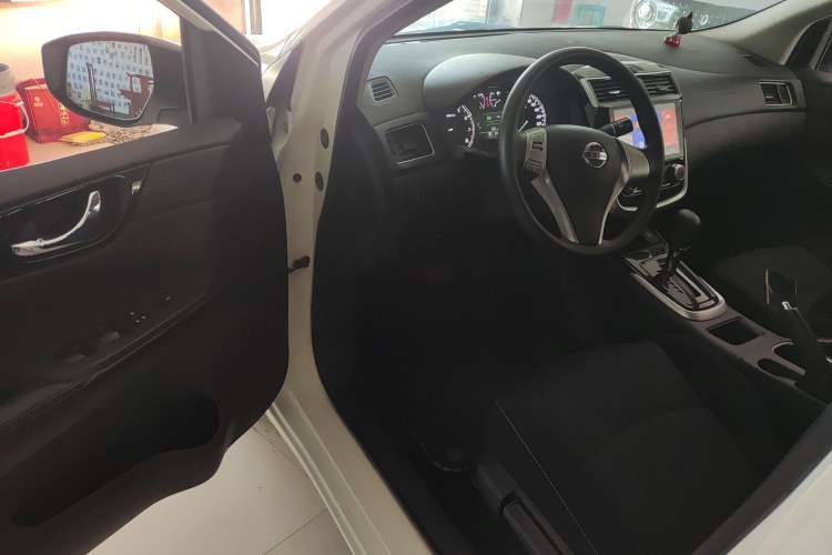 Used Nissan Tiida 2019 1.6L CVT Cool Edition China VI Standard Driver Seat