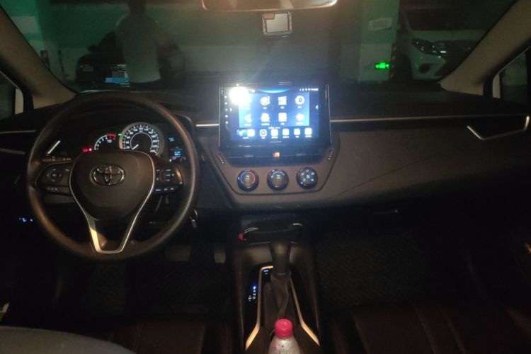 Used Toyota Corolla 2019 1.2T S-CVT GL Pioneer Edition Center Console