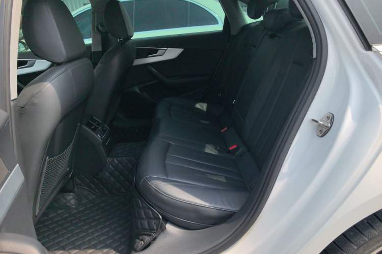 Used Audi A4L 2019 40 TFSI Ambition China VI