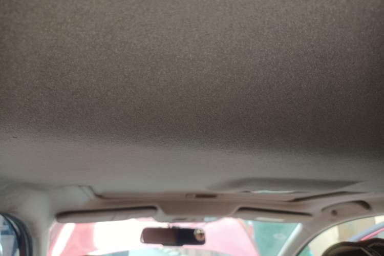 Used Nissan Tiida 2014 1.6L CVT Cool Cafe Edition Headliner