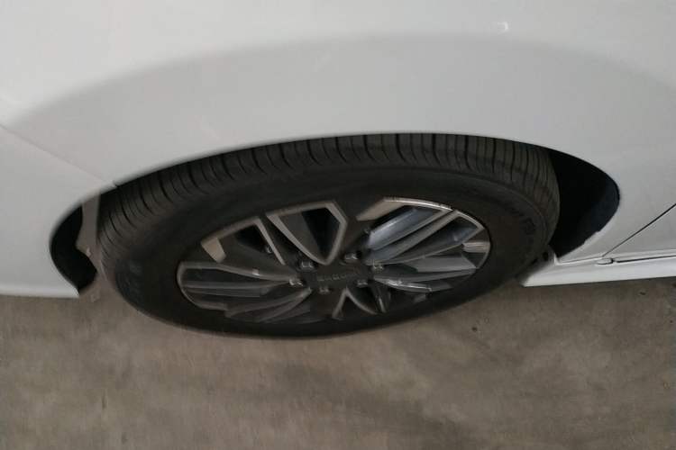 Used SAIC MAXUS G20 2020 2.0T Gasoline Automatic ZhiZun Edition