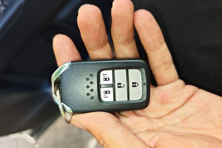 Used Honda Odyssey 2018 2.4L Supreme Edition
