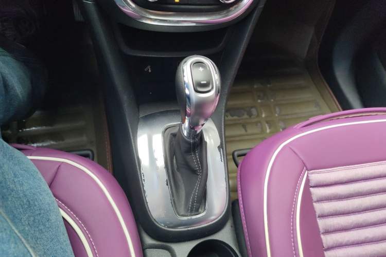 Used Buick Encore 2014 1.4T Automatic Two-Wheel Drive Urban Elite Model
